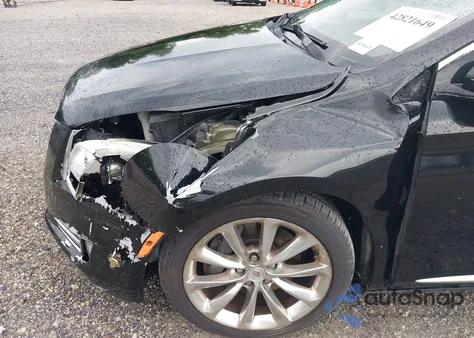 2014 Cadillac Xts W20 Livery Package z USA, uszkodzony, nr VIN 2G61U5S30E9148923